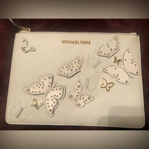 Micheal Kors Butterflies CL Zip Clutch Wristlet